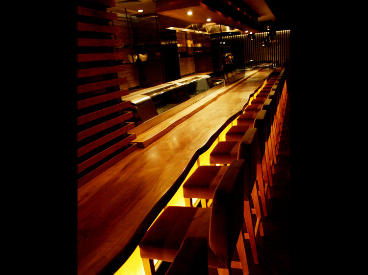 Mr.Robata Restaurant Bar and tables